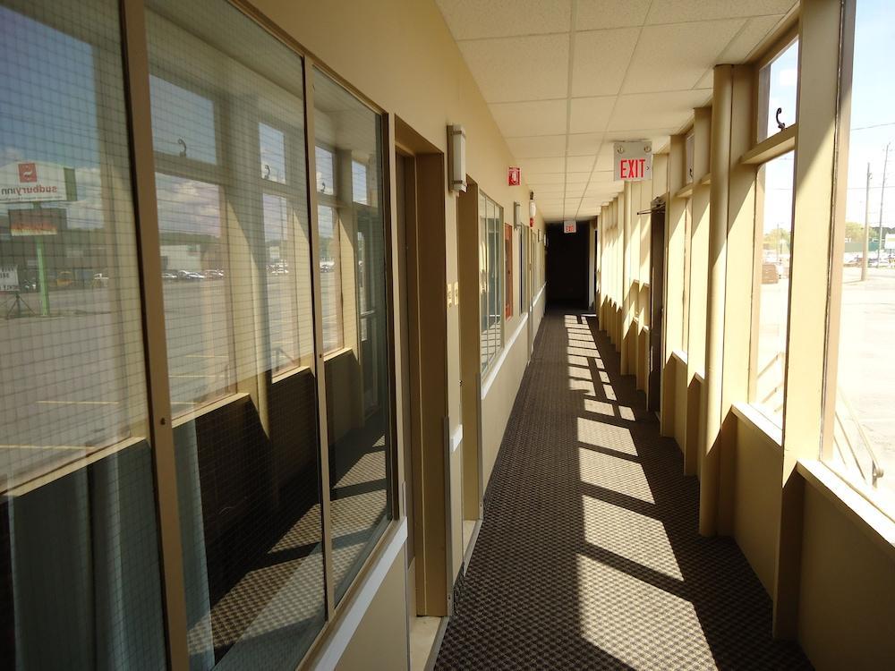 Econo Lodge Sudbury Exterior foto